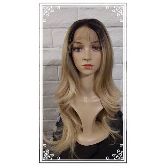 NEW~Gorgeous 28" "Heaven is Real" Golden Blonde Ombre Long Layered Wig - Picture 1 of 6